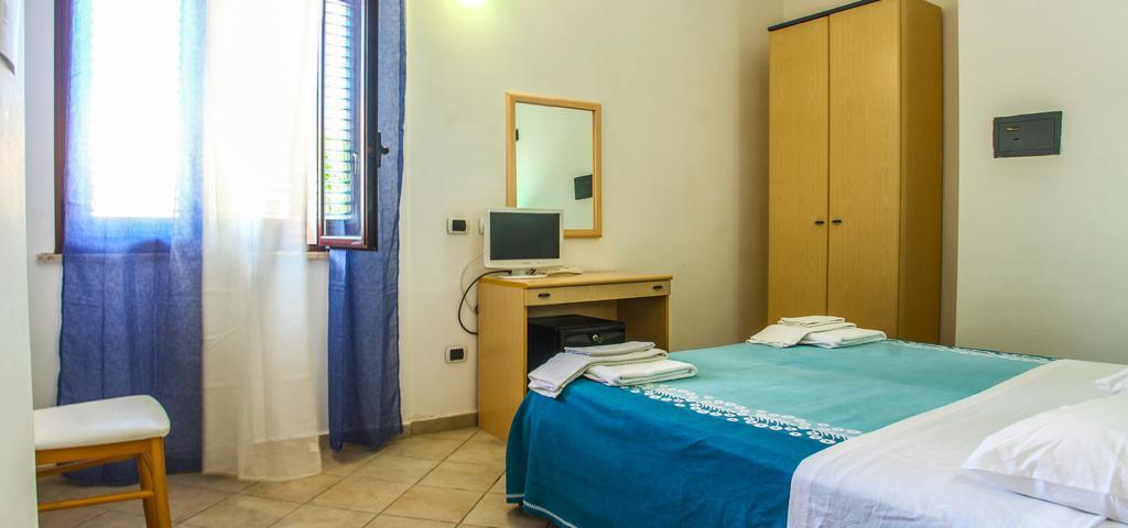 Lampedusa Hotel Kamer foto
